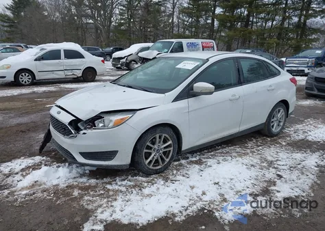 2016 Ford Focus Se z USA, uszkodzony, nr VIN 1FADP3F2XGL312235